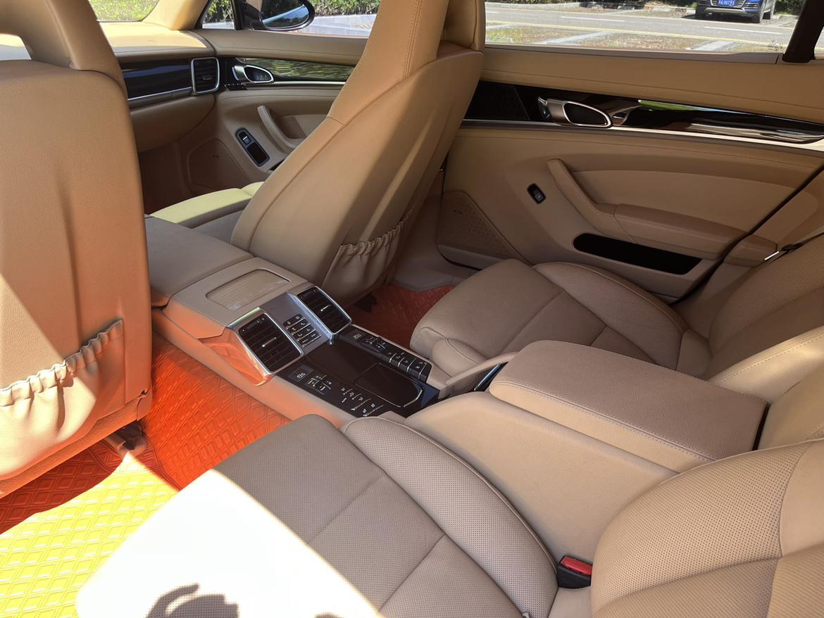 Porsche Panamera 2014 thumb 4