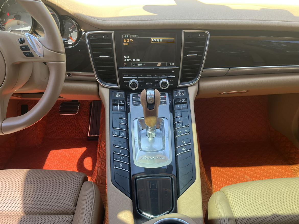 Porsche Panamera 2014 thumb 5