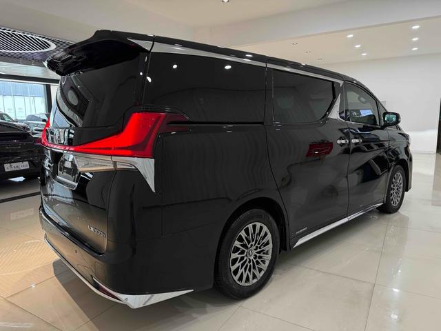 Lexus LM 2020 thumb 4