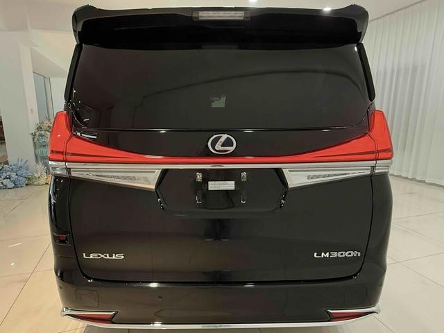 Lexus LM 2020 thumb 5