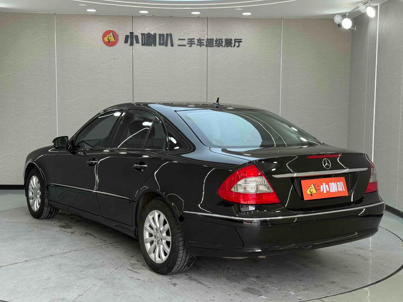 Mercedes-Benz E-Class 2008 thumb 3