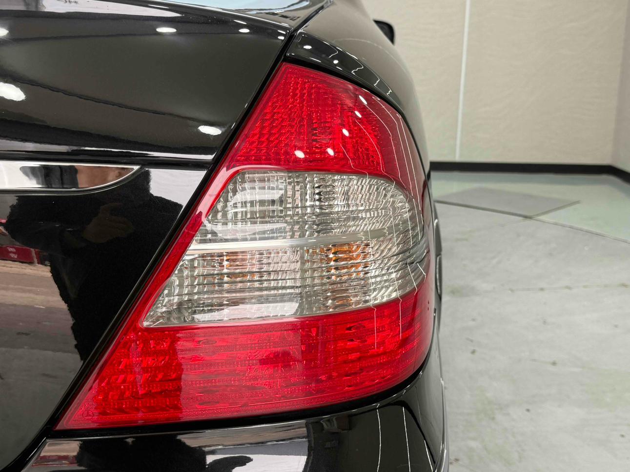 Mercedes-Benz E-Class 2008 thumb 7