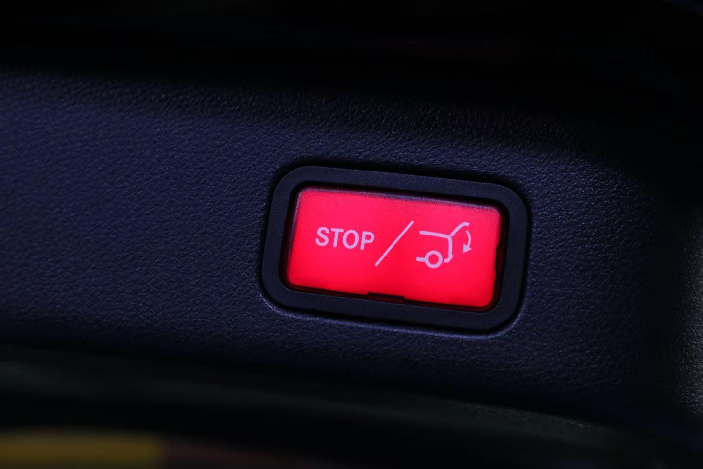 Mercedes-Benz M-Class 2013 thumb 8