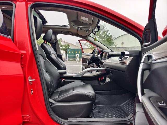 Geely Binyue 2020 thumb 9