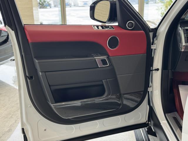 Land Rover Range Rover Sport 2020 thumb 3