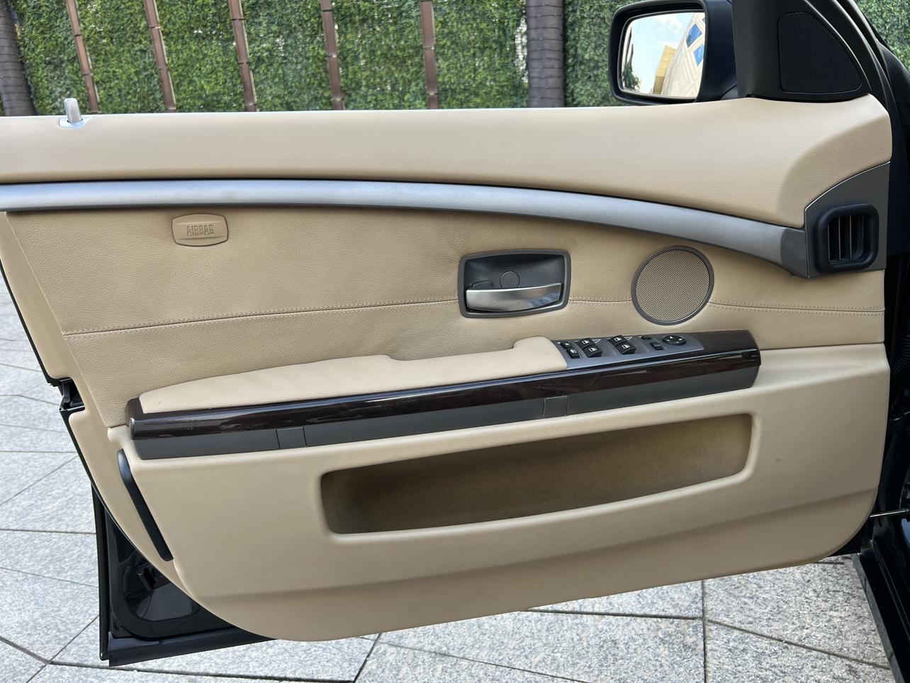 BMW 7 серии 2007 thumb 12