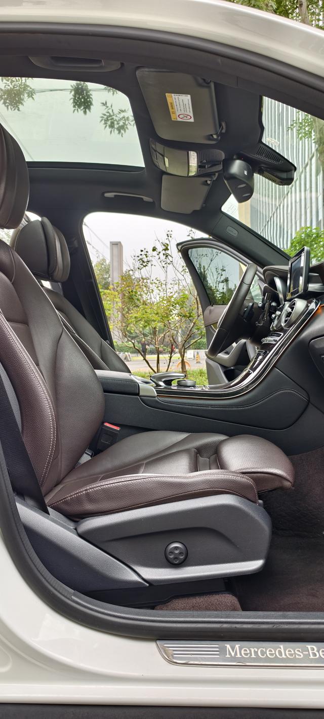 Mercedes-Benz GLC 2019 thumb 11