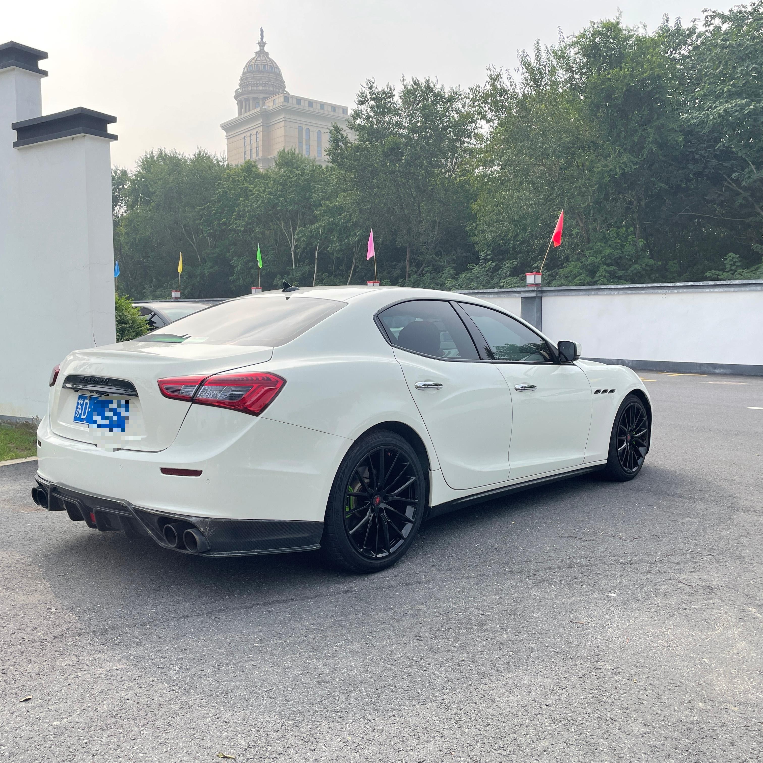 Maserati Ghibli 2014 thumb 4