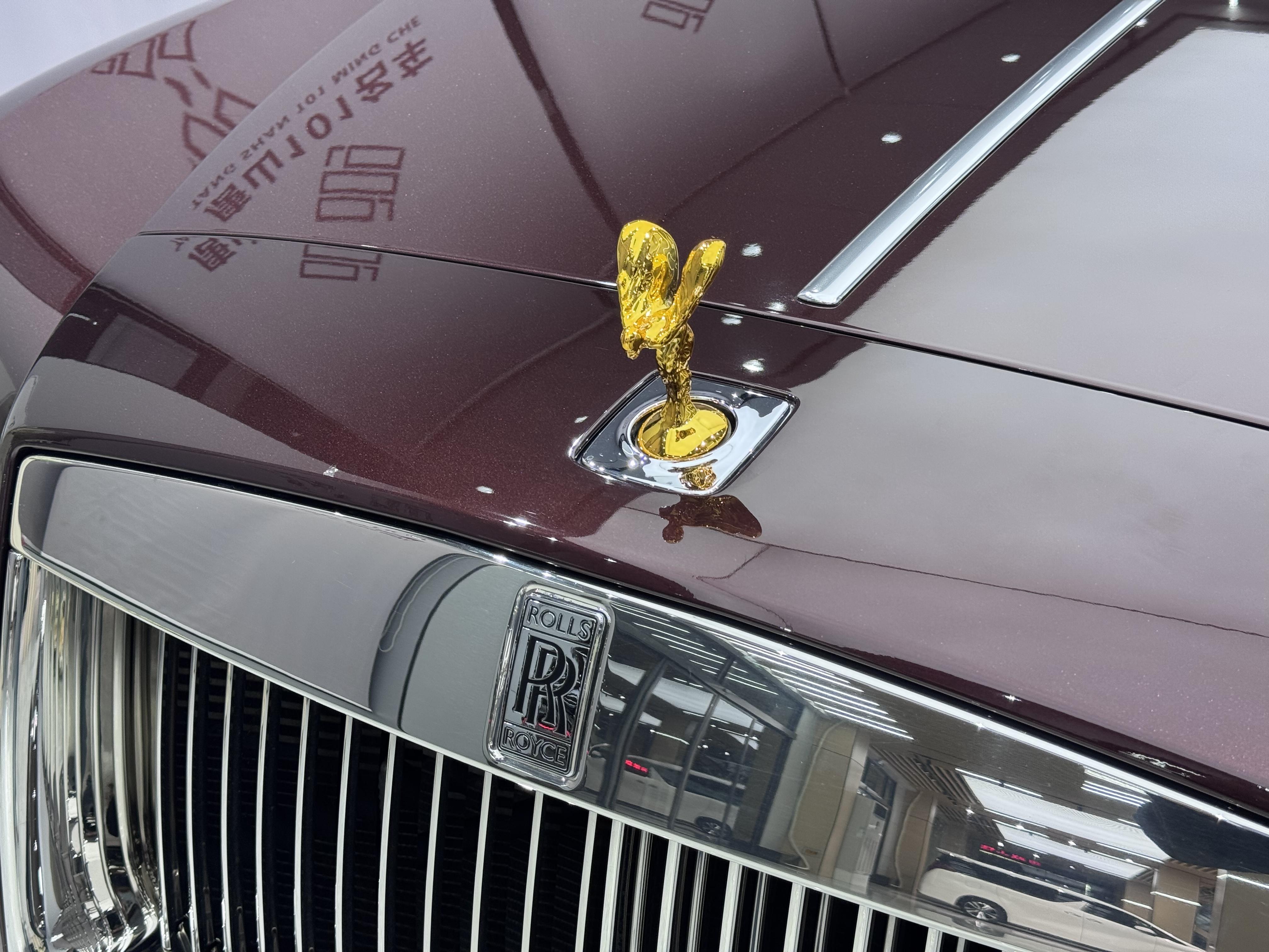 Rolls-Royce Wraith 2017 thumb 11