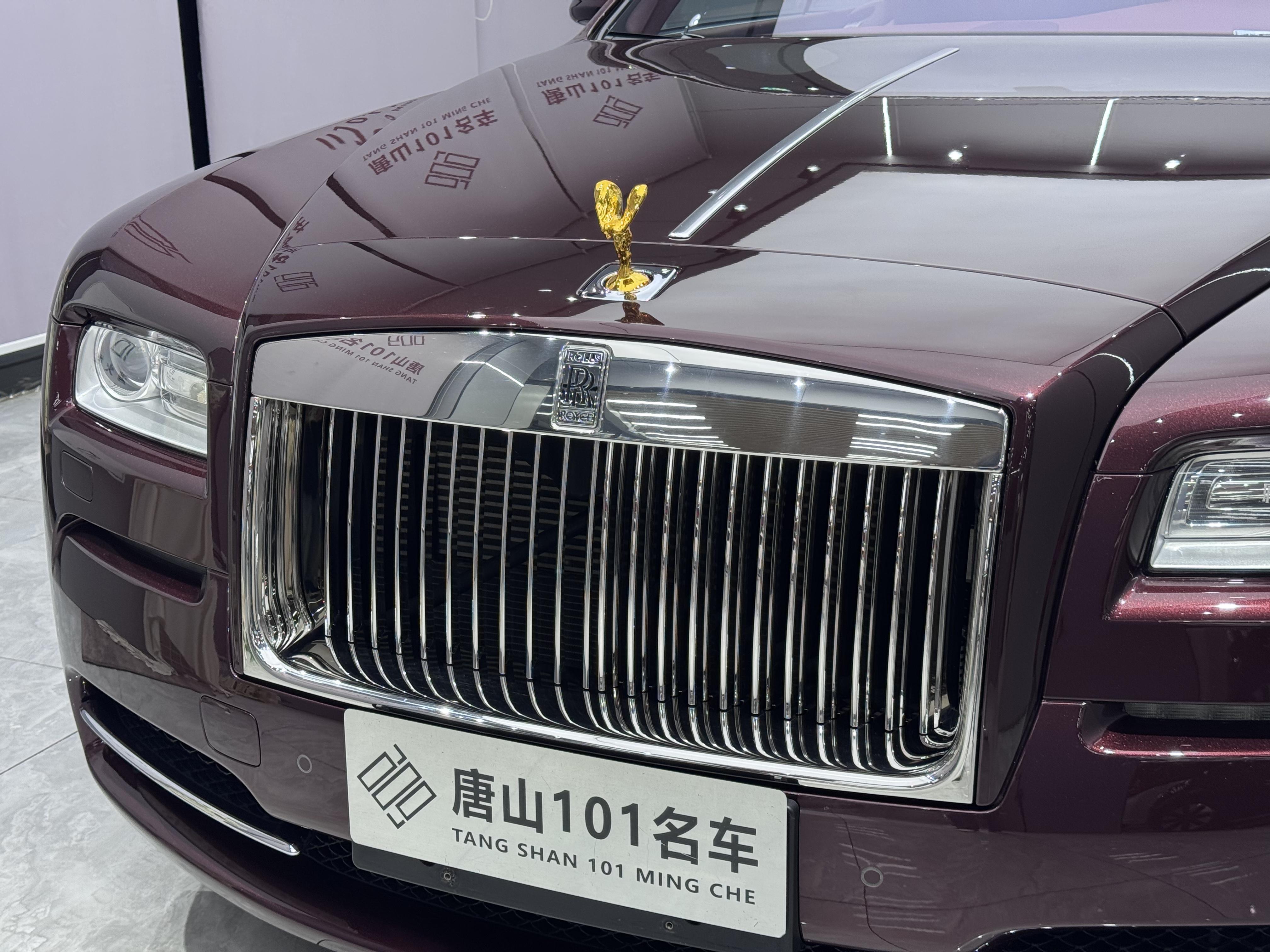 Rolls-Royce Wraith 2017 thumb 12