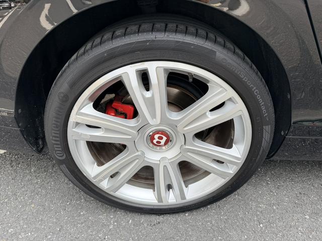 Bentley Flying Spur 2019 thumb 5