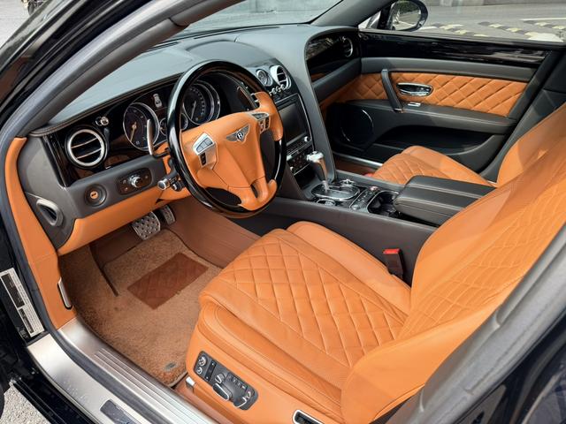 Bentley Flying Spur 2019 thumb 7