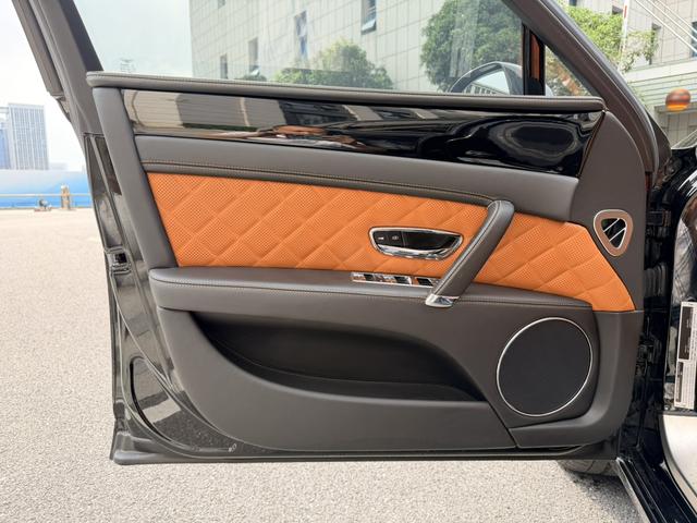 Bentley Flying Spur 2019 thumb 9