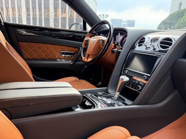 Bentley Flying Spur 2019 thumb 11