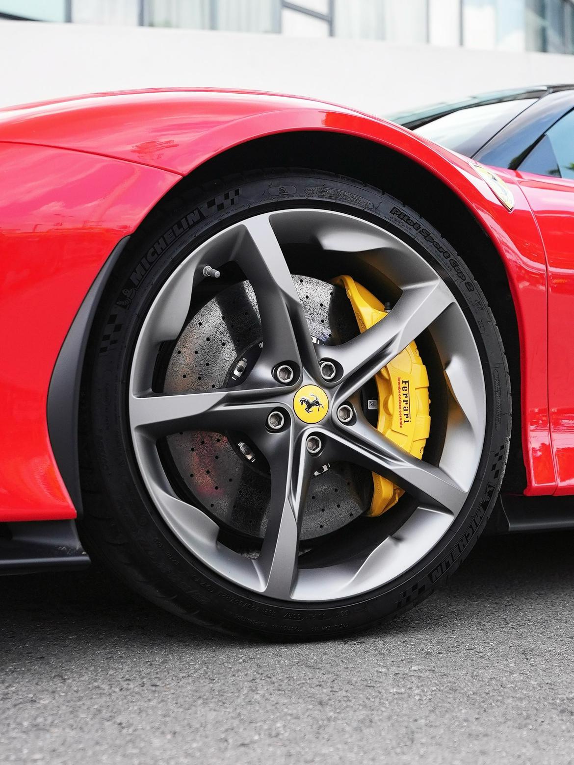 Ferrari SF90 2023 thumb 3