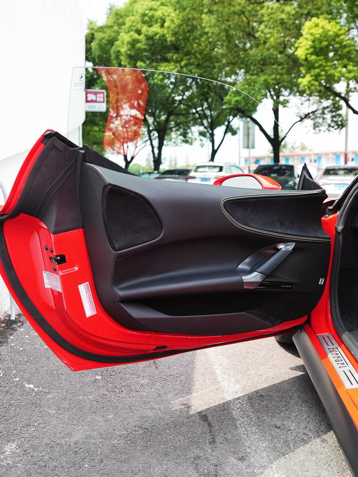 Ferrari SF90 2023 thumb 7