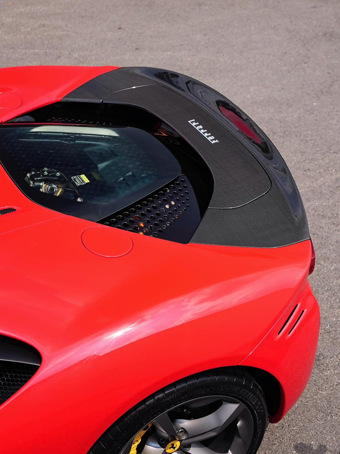 Ferrari SF90 2023 thumb 10