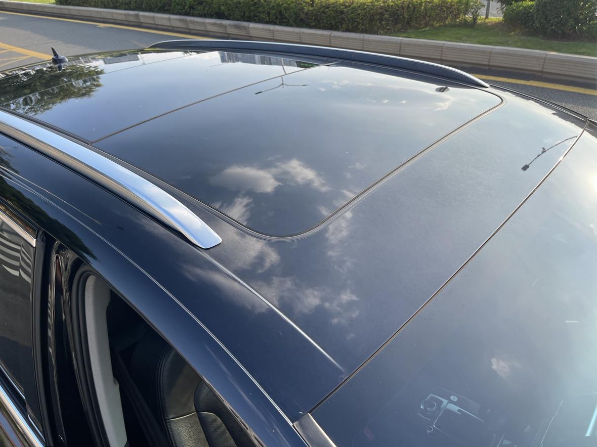 Audi Q7 2013 thumb 9