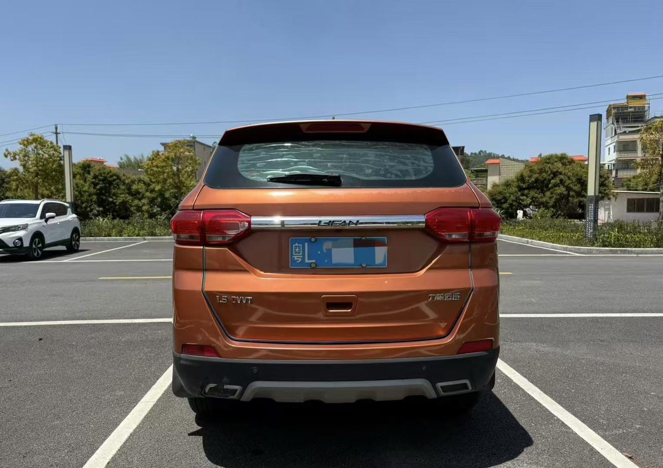 Lifan Mai Wei 2016 thumb 11