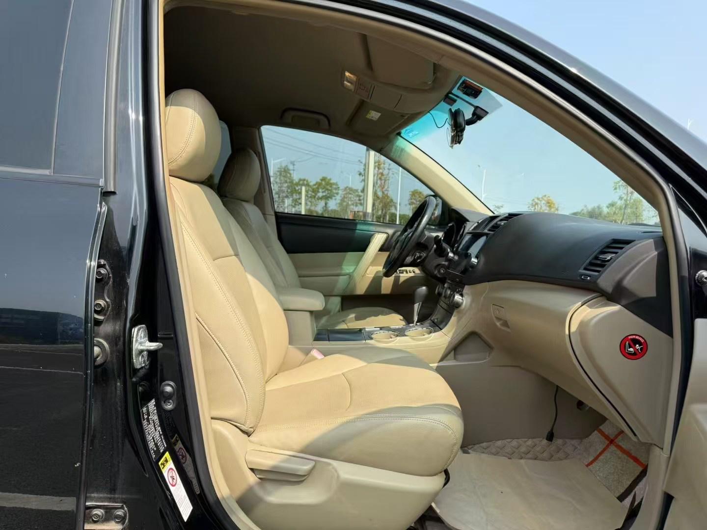Toyota Highlander 2011 thumb 6