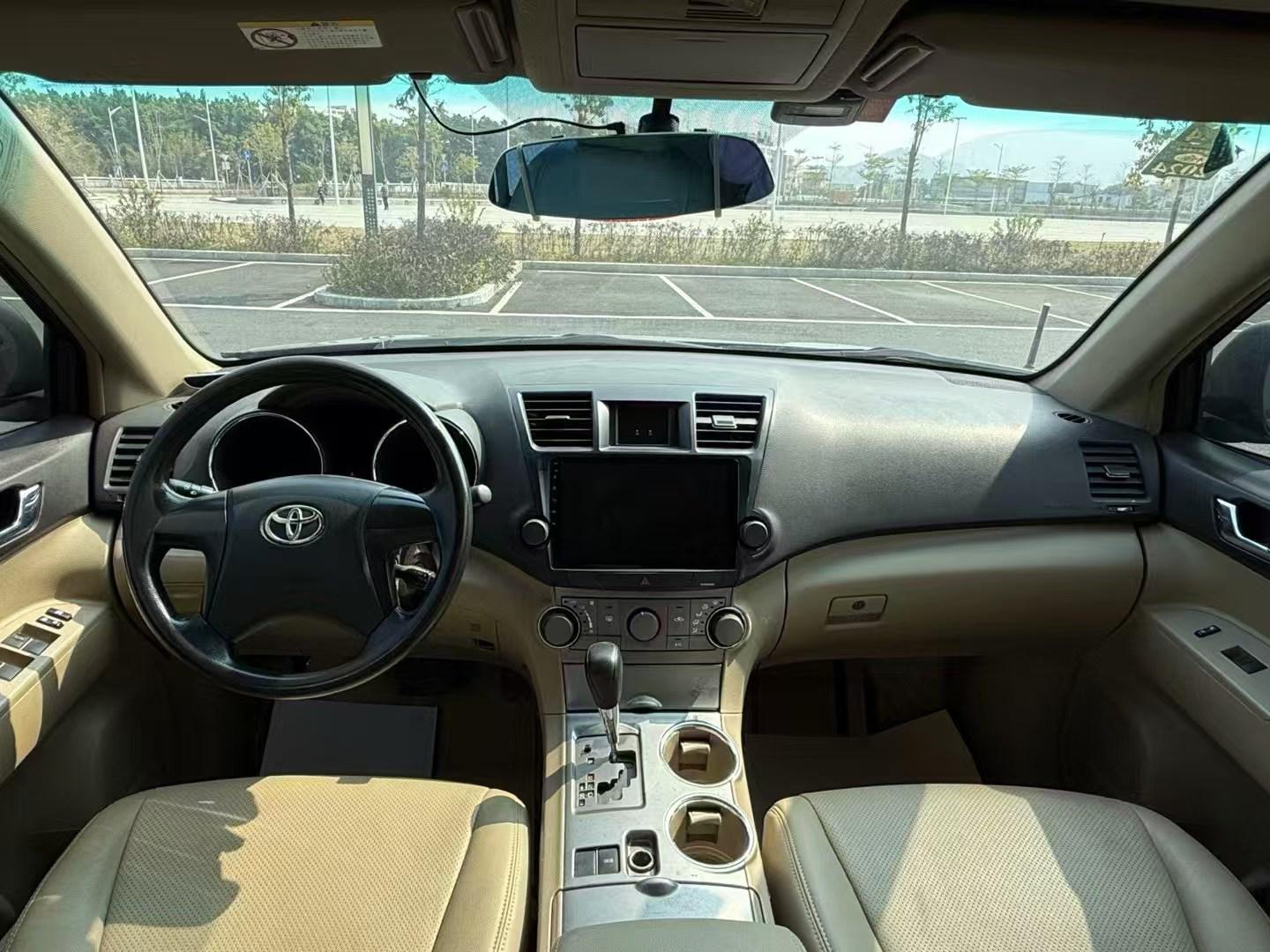 Toyota Highlander 2011 thumb 12