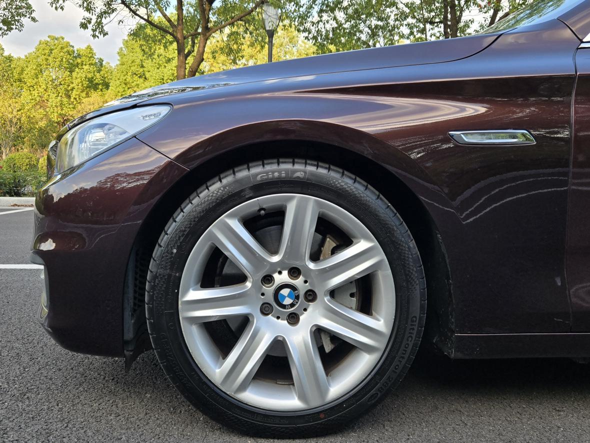 BMW 5 серии 2017 thumb 5