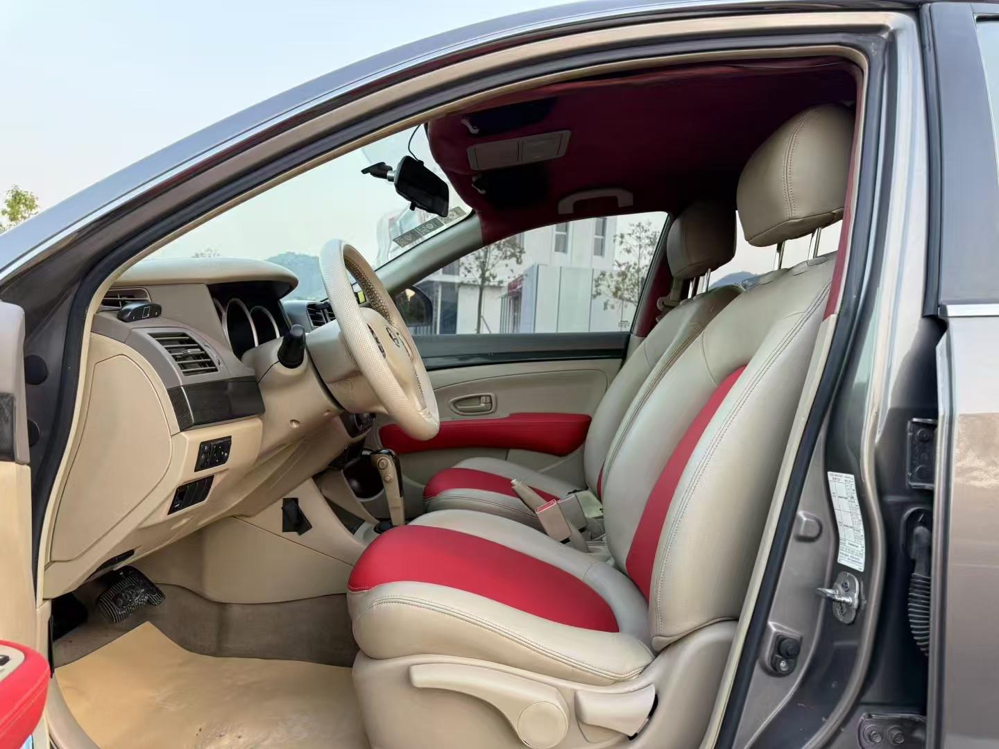 Nissan Sylphy 2016 thumb 5
