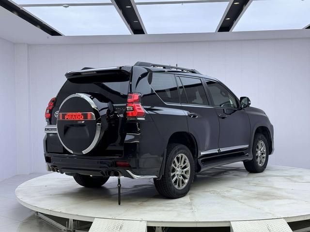 Toyota Land Cruiser Prado 2010 thumb 5
