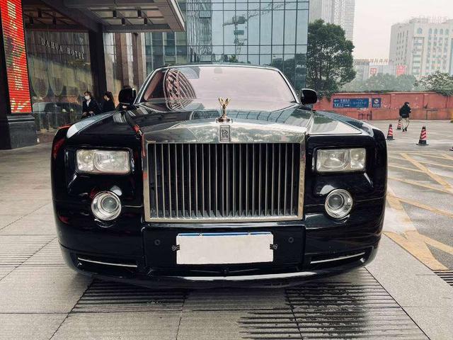 Rolls-Royce Phantom 2012 thumb 9