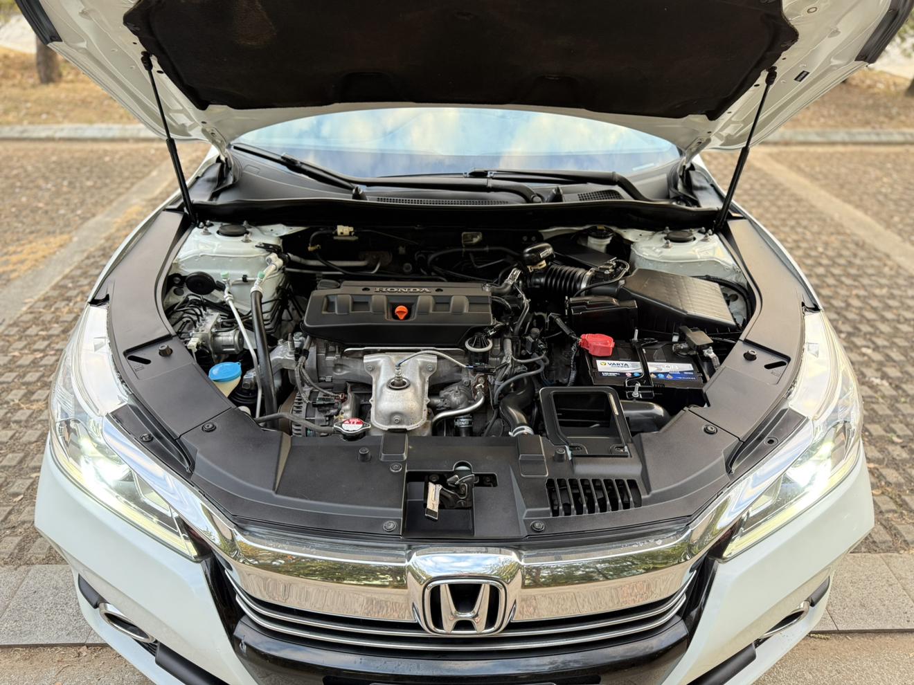 Honda Accord 2018 thumb 6