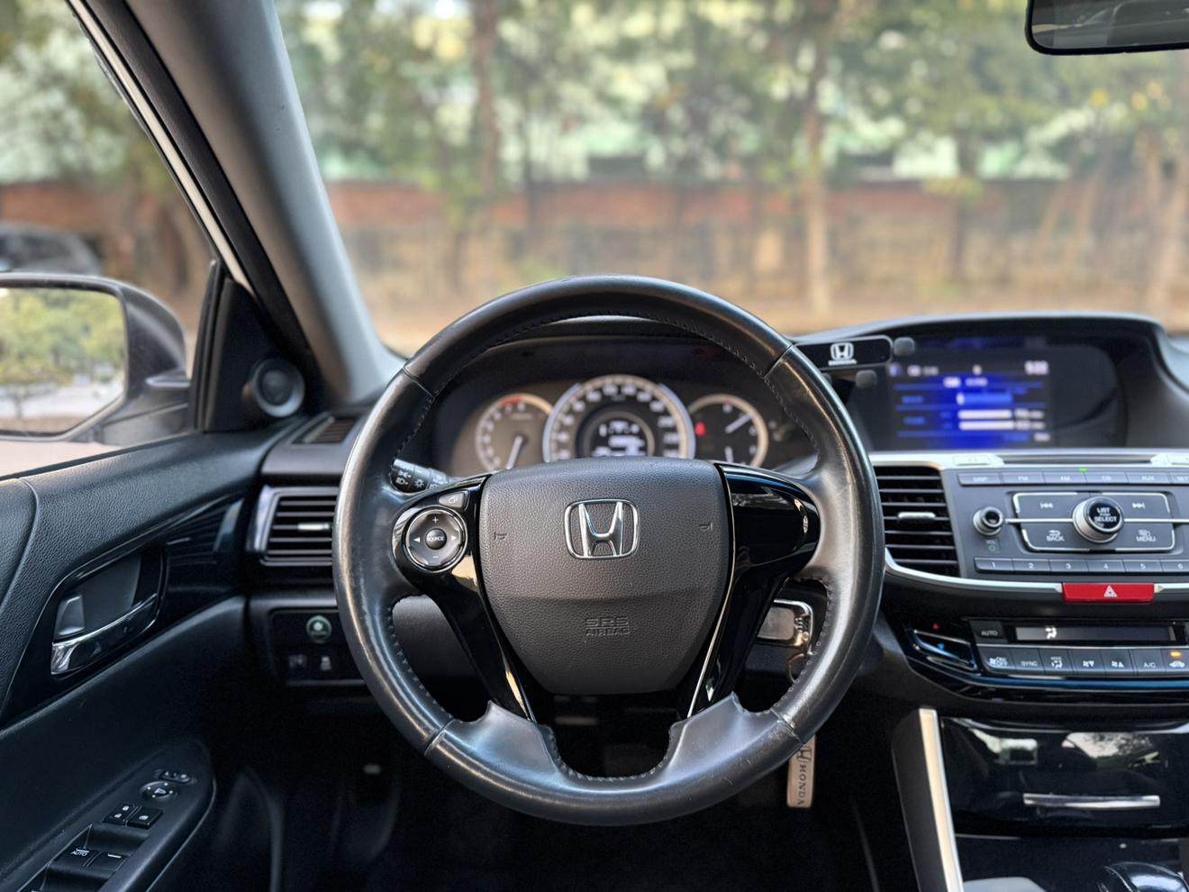 Honda Accord 2018 thumb 12