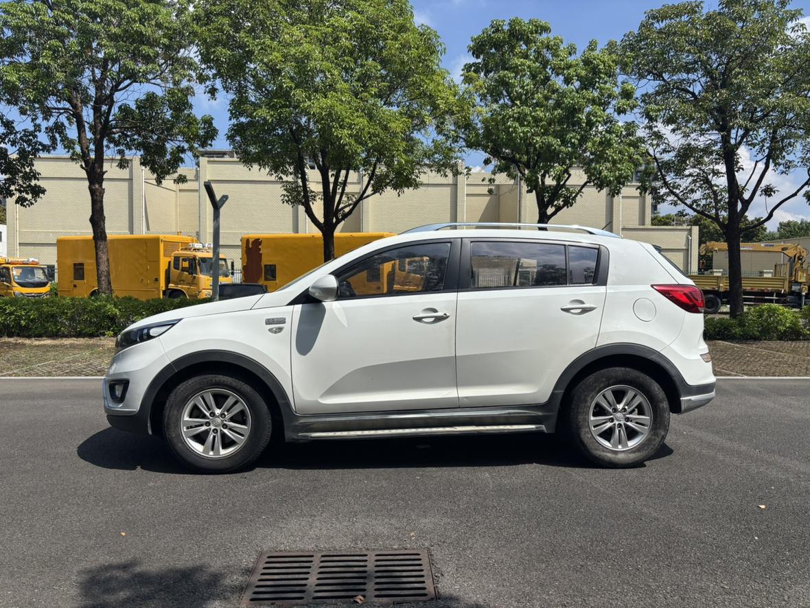 Kia Sportage 2015 thumb 11
