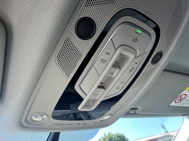 Audi A4 2022 thumb 12