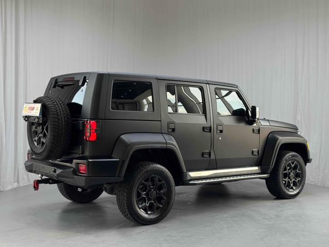 BJ 40 2021 thumb 3