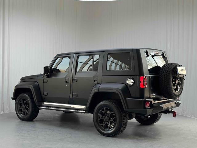 BJ 40 2021 thumb 4