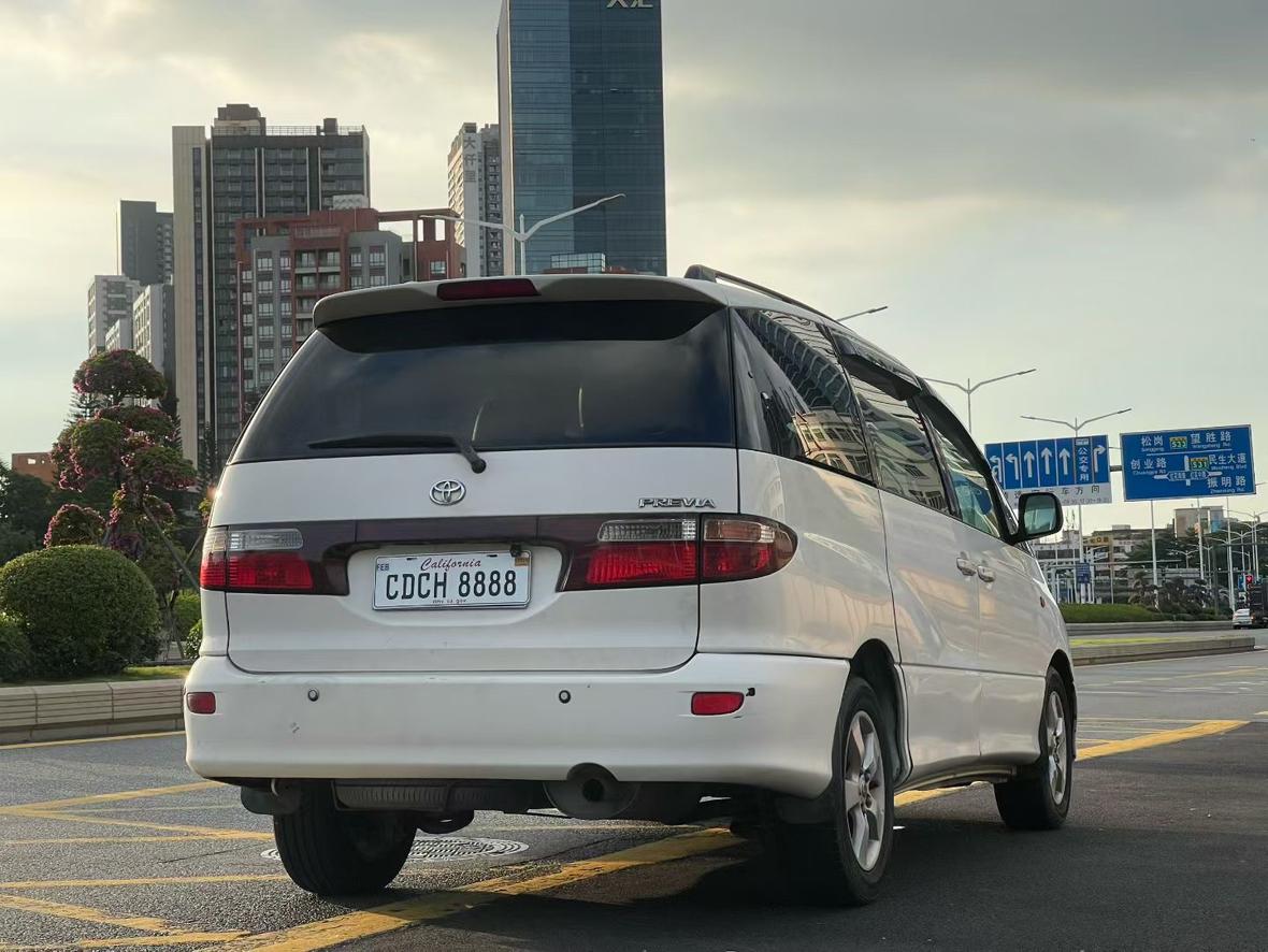 Toyota Previa 2003 thumb 4