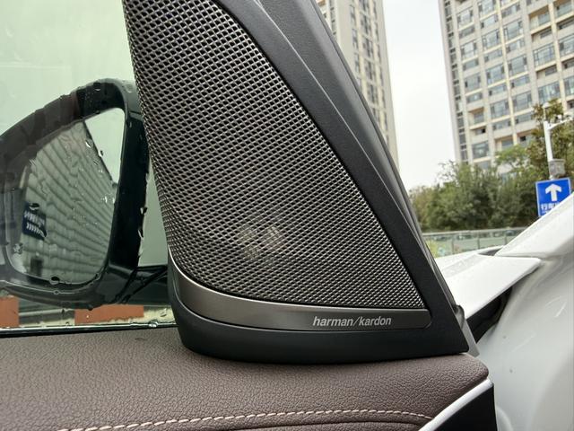 BMW 5 серии 2023 thumb 7