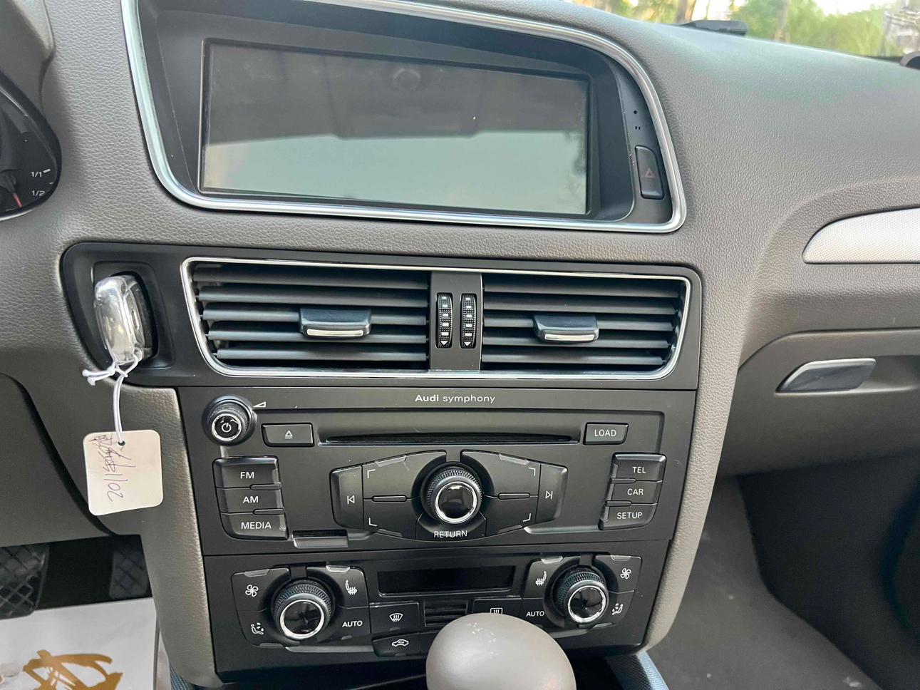 Audi Q5 2012 thumb 12