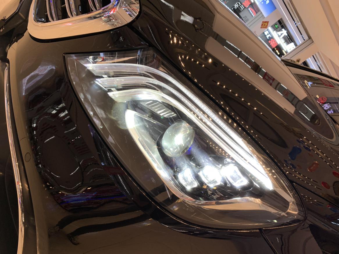 Mercedes-Benz S-Class 2015 thumb 4