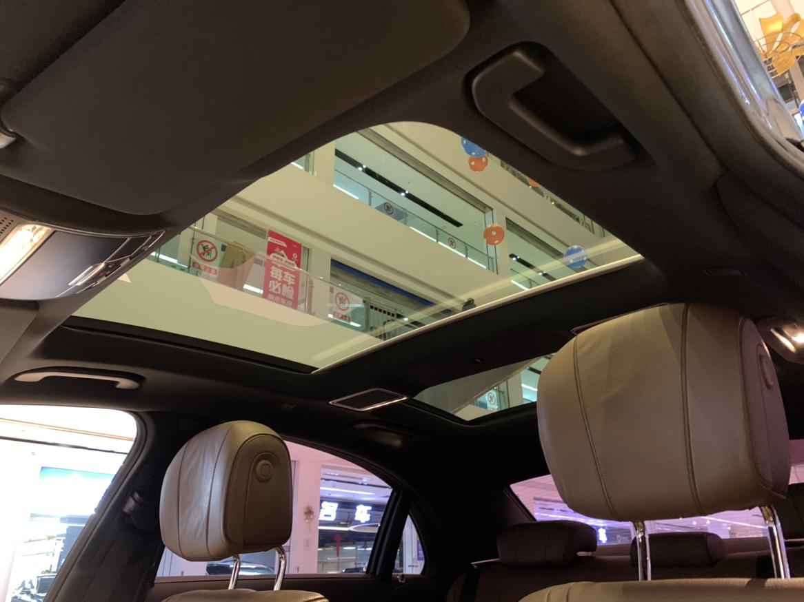 Mercedes-Benz S-Class 2015 thumb 10