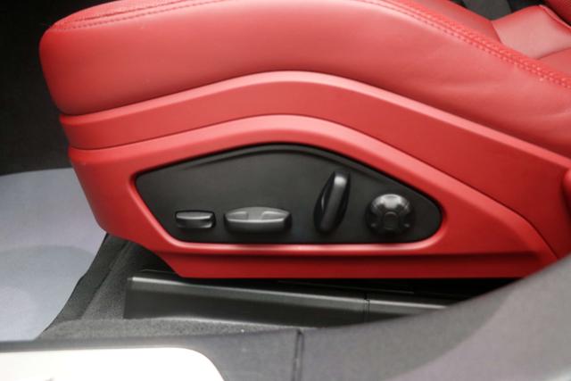 Porsche Panamera 2023 thumb 10