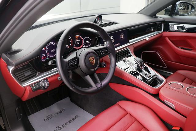 Porsche Panamera 2023 thumb 11