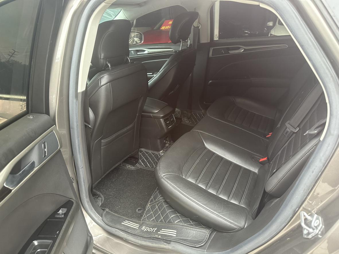 Ford Mondeo 2015 thumb 9