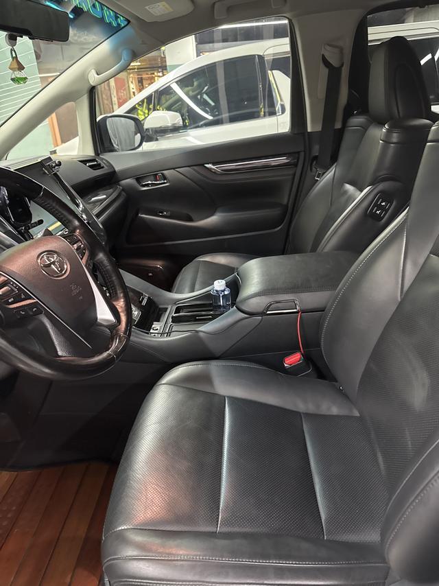 Toyota Vellfire 2020 thumb 9