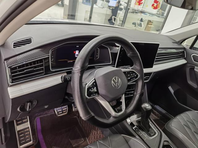 Volkswagen Tiguan 2022 thumb 6