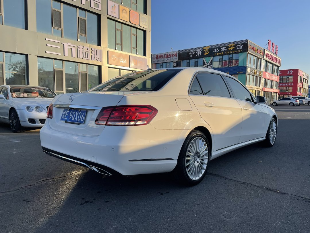 Mercedes-Benz E-Class 2016 thumb 4