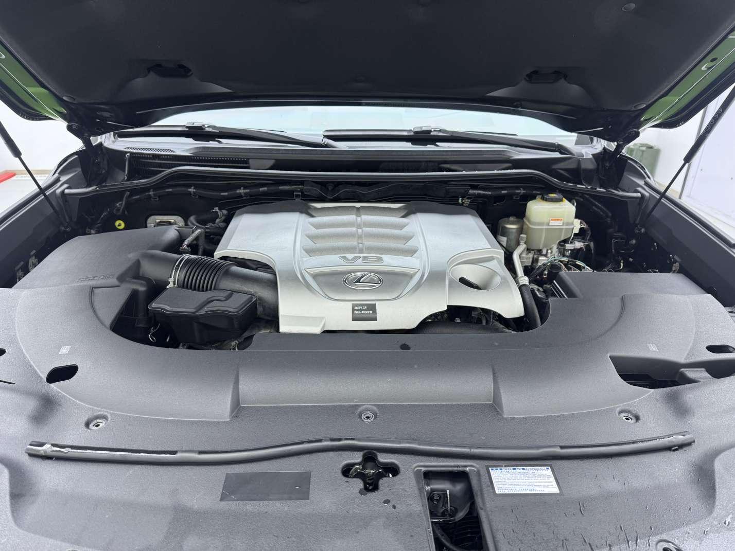 Lexus LX 2020 thumb 7