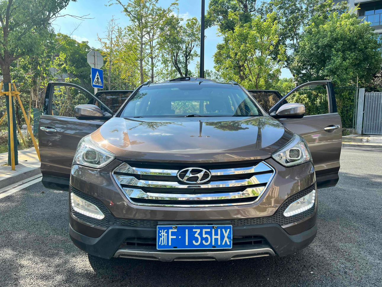 Hyundai Santa Fe 2015 thumb 12
