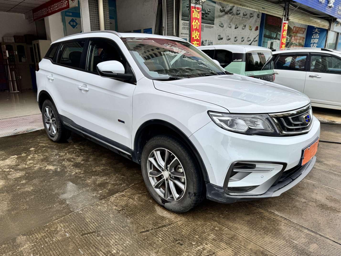 Geely Boyue 2018 thumb 10
