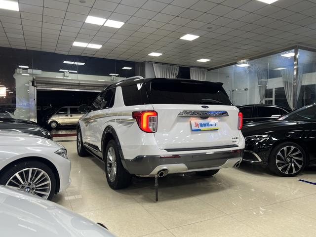 Ford Explorer 2020 thumb 2